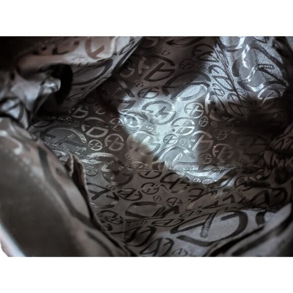 Francesco Biasia Patent Leather Top Shoulder Black Bag w/ Dustbag - Picture 12 of 15